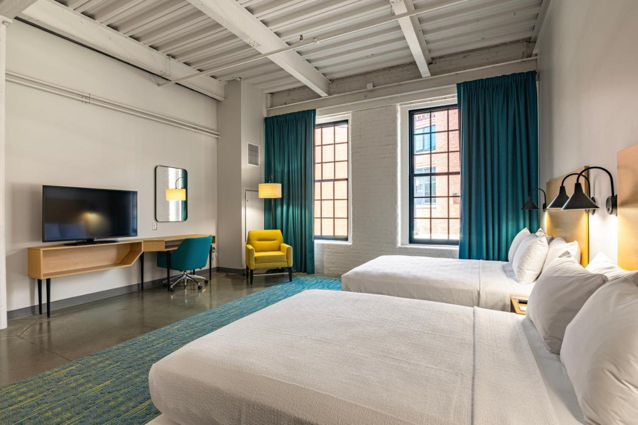The Warehouse Hotel At Champion Mill Гамильтон Экстерьер фото
